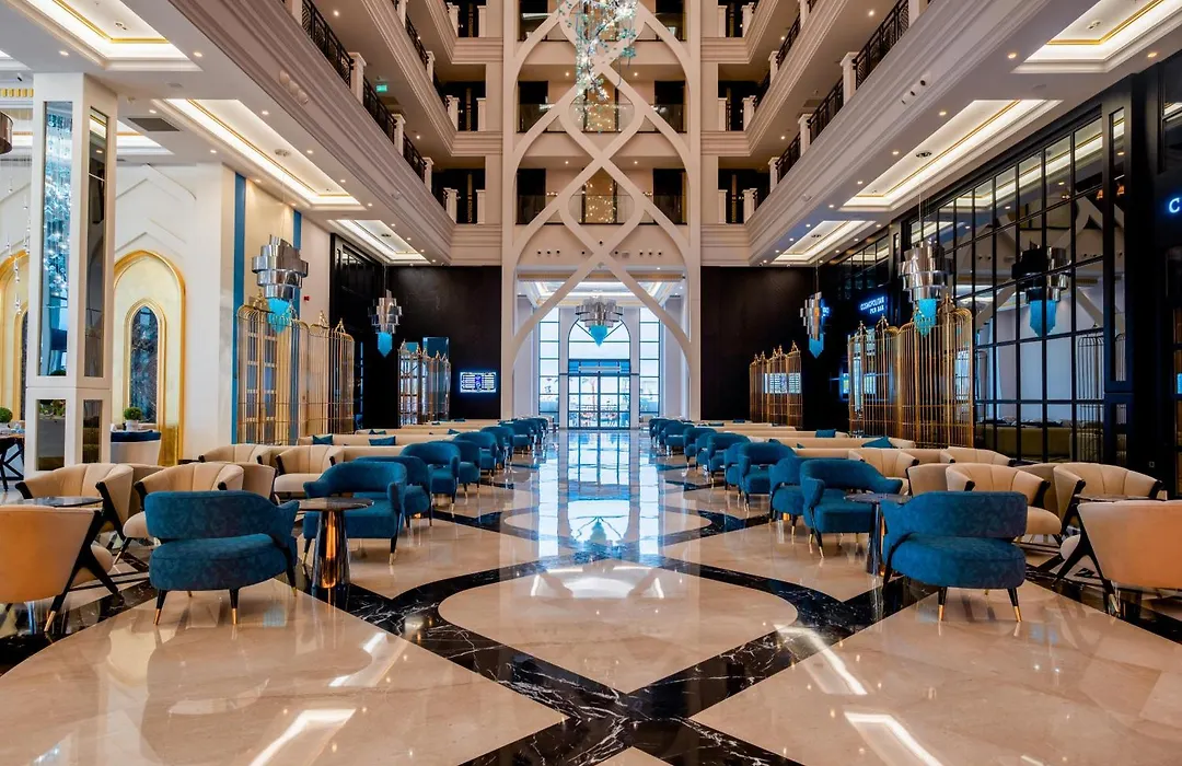 Serenity Queen Hotel-1